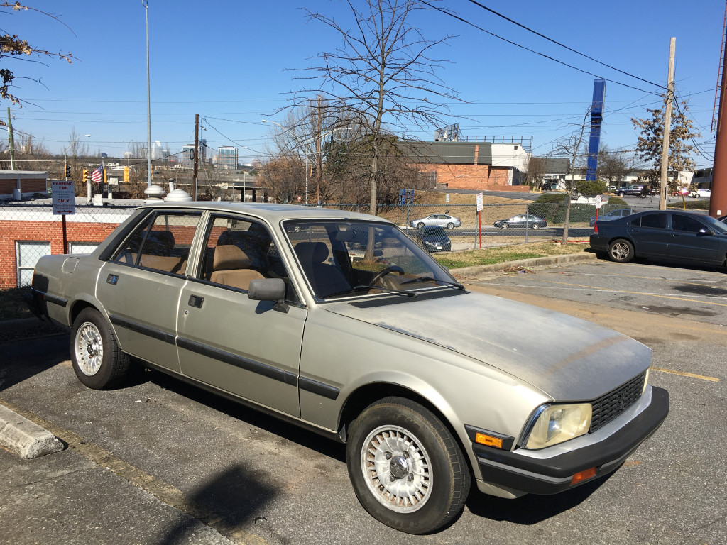 Peugeot 505 S Left side